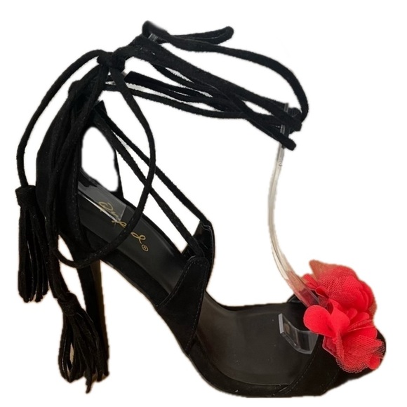 Qupid Ara-107 Black Suede Strappy Stilettos with Red Floral Detail, Size 5.5 - Picture 9 of 16